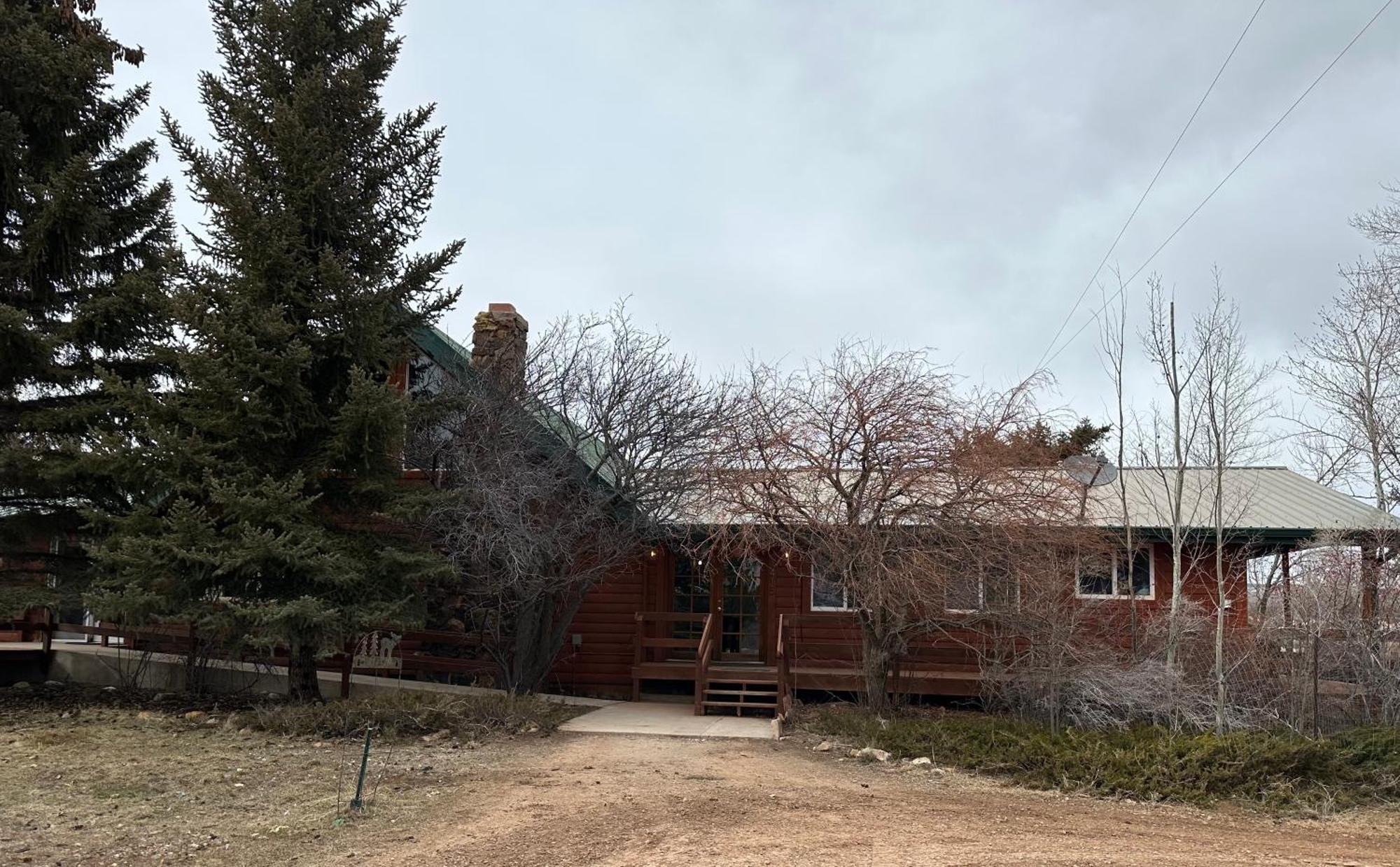 Mount Peale Country Inn La Sal Экстерьер фото